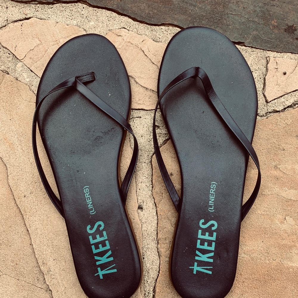 Tkees liners sandles